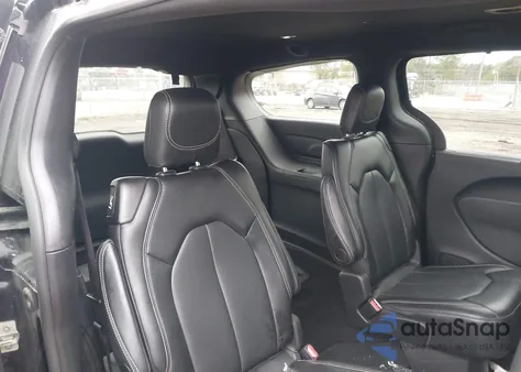 2025 Chrysler Pacifica Select from USA, damaged, VIN 2C4RC1BG3SR540627